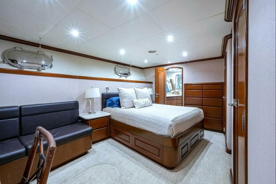 2000 Christensen Raised Pilothouse MY