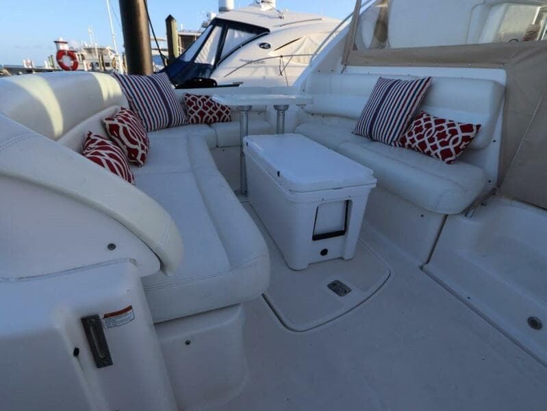 2009 Tiara Yachts Sovran 4300