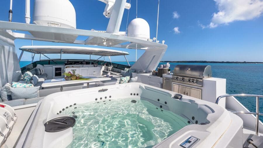 1997 Broward Raised Pilothouse