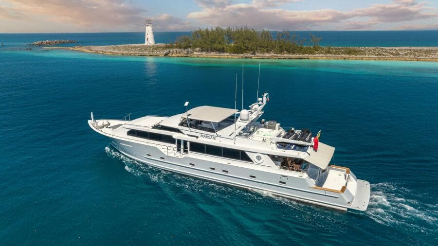 1997 Broward Raised Pilothouse
