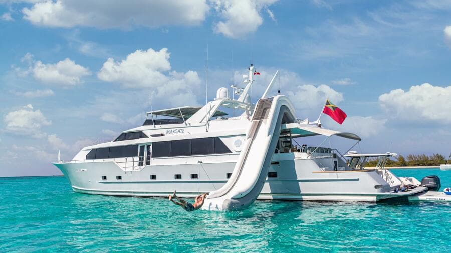 1997 Broward Raised Pilothouse
