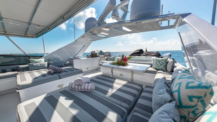 1997 Broward Raised Pilothouse