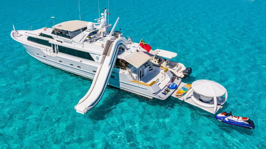 1997 Broward Raised Pilothouse