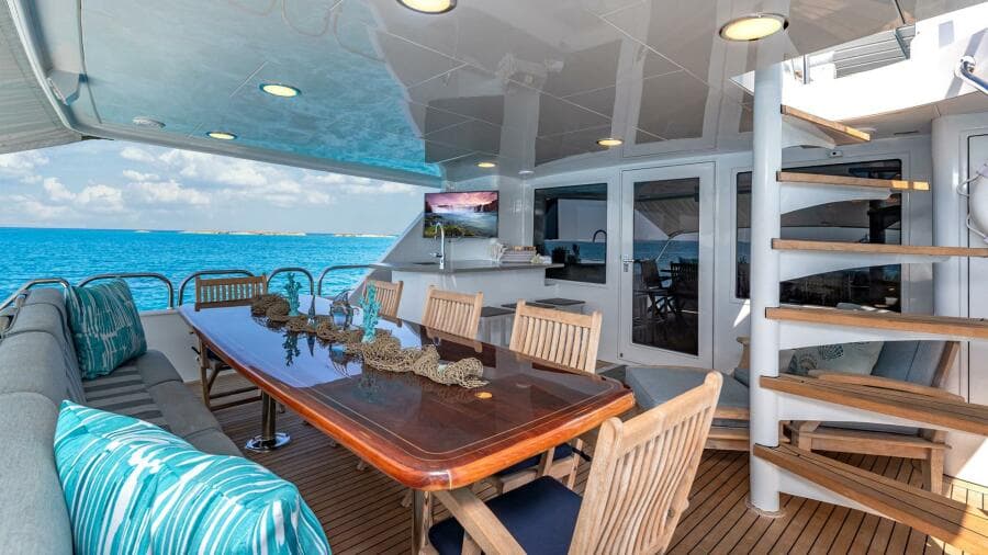 1997 Broward Raised Pilothouse