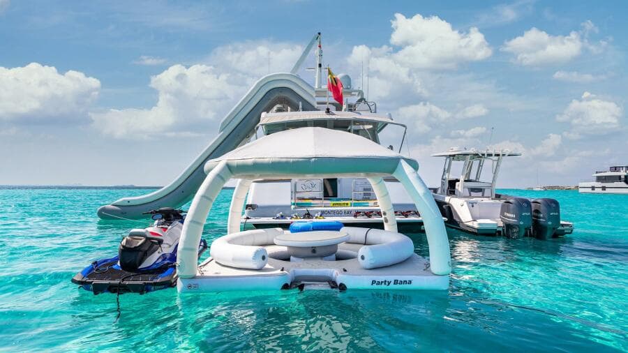 1997 Broward Raised Pilothouse