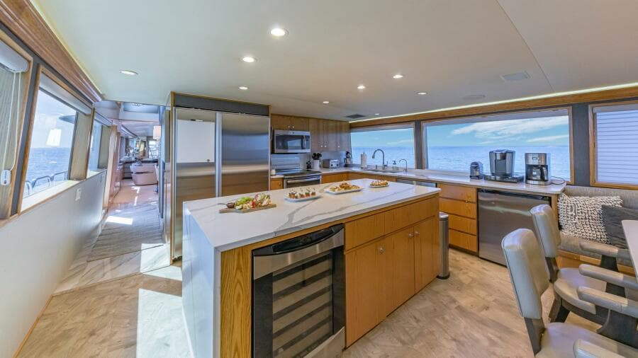 1997 Broward Raised Pilothouse