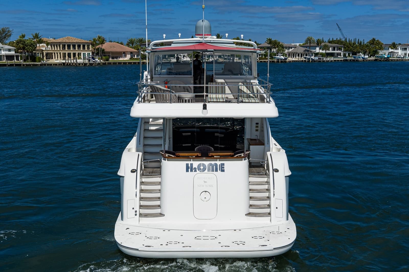 2013 Hatteras 80 Motor Yacht