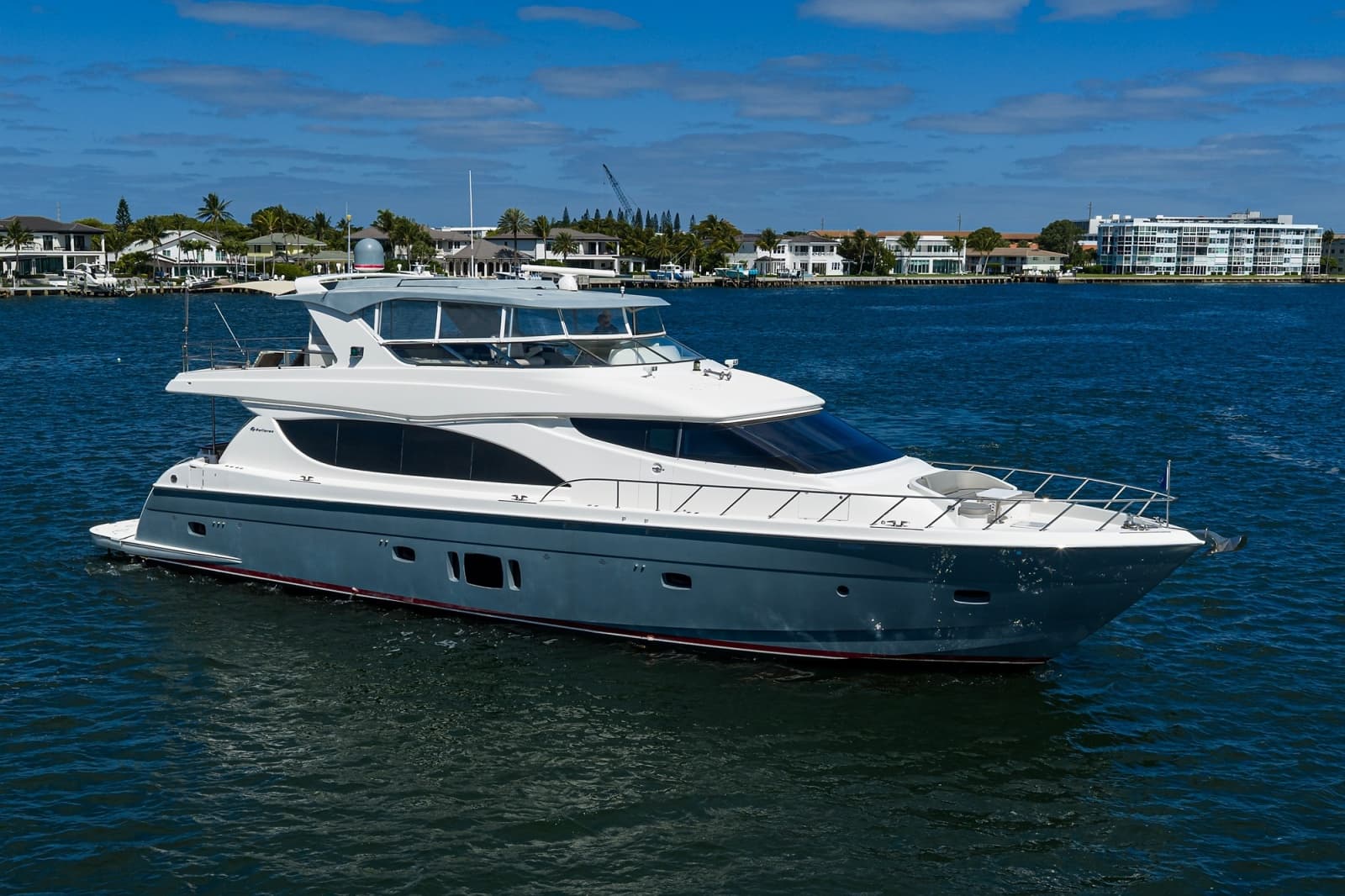 2013 Hatteras 80 Motor Yacht