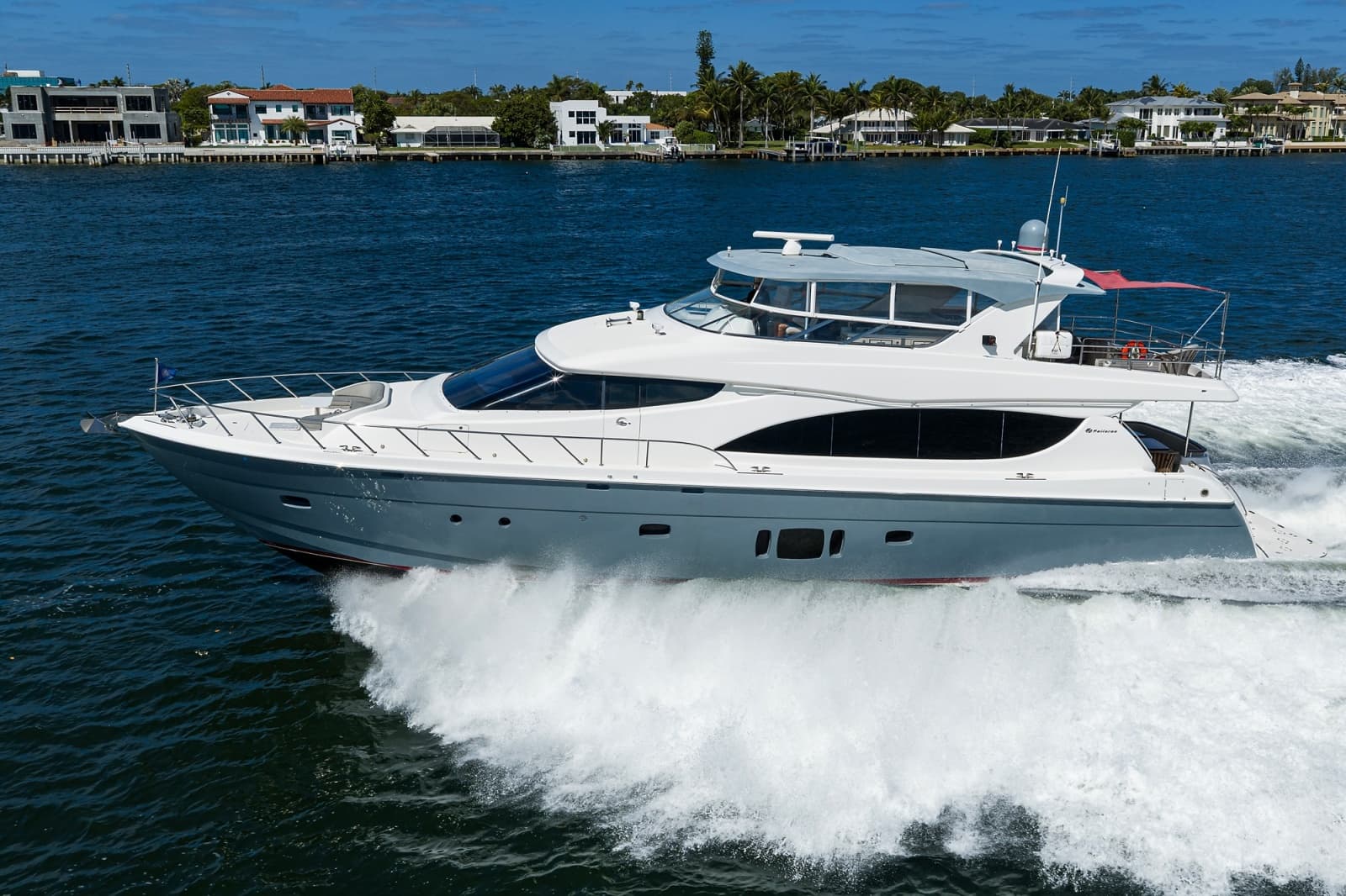 2013 Hatteras 80 Motor Yacht