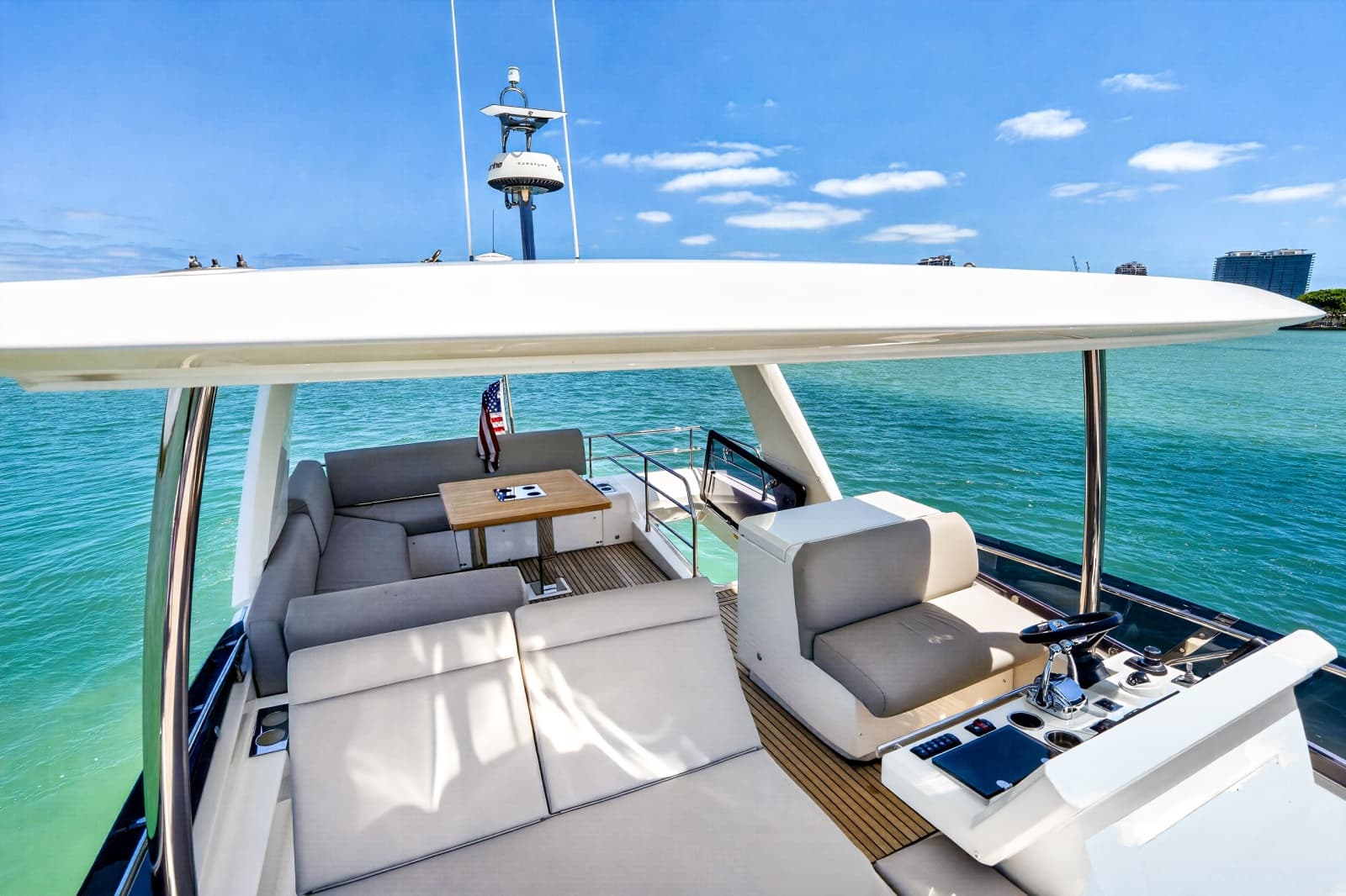 2023 Prestige 590
