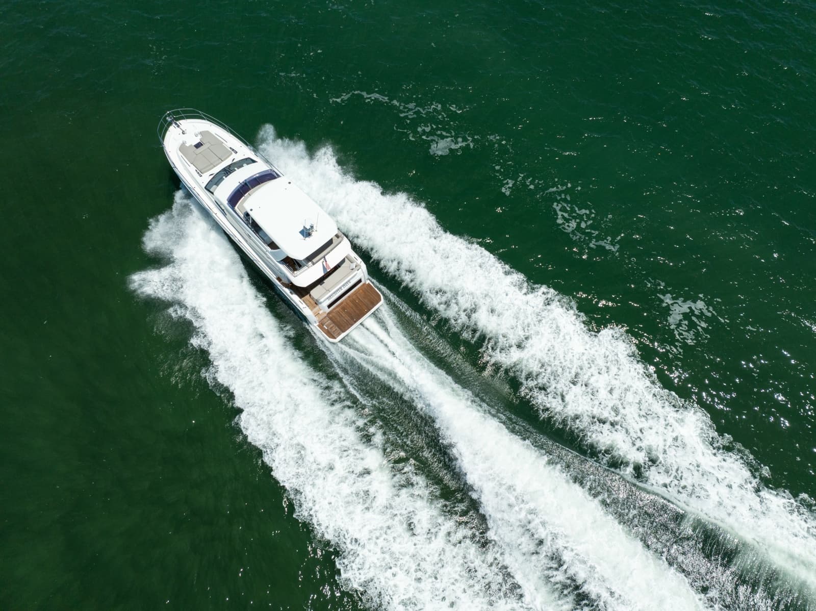 2023 Prestige 590