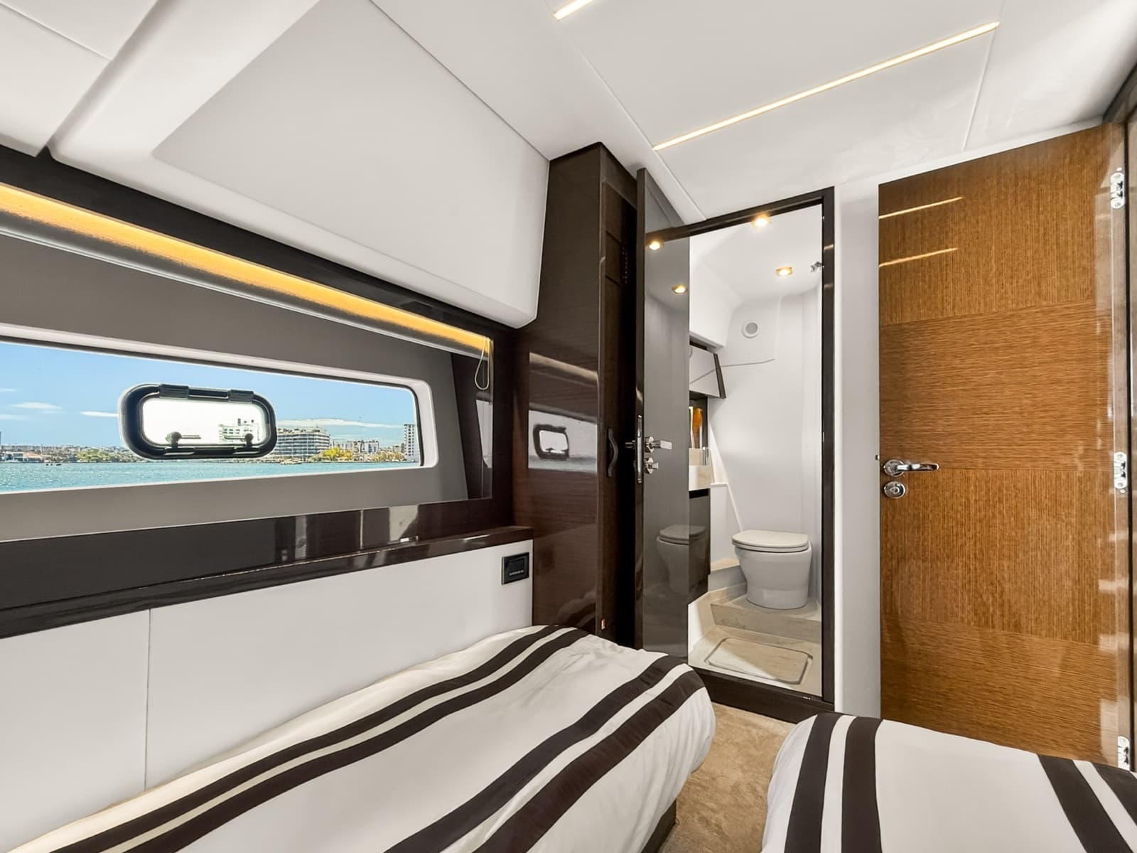 2023 Prestige 590
