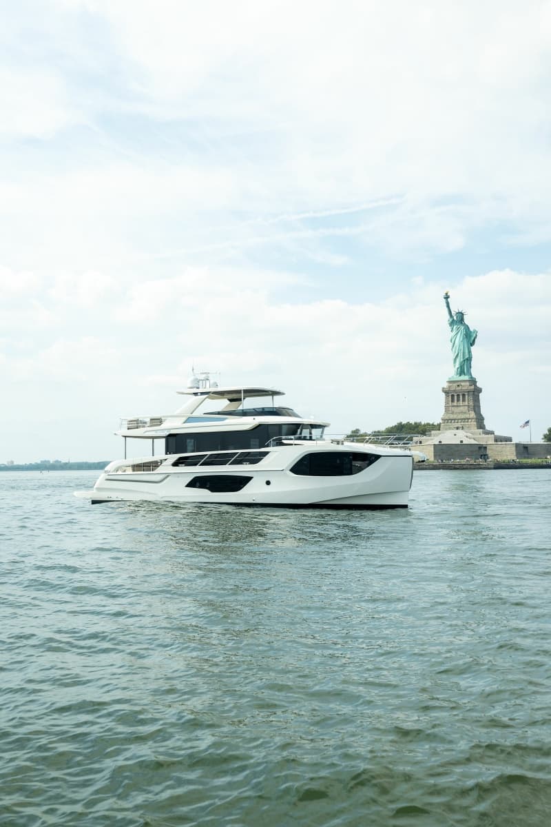 2024 Absolute Navetta 64