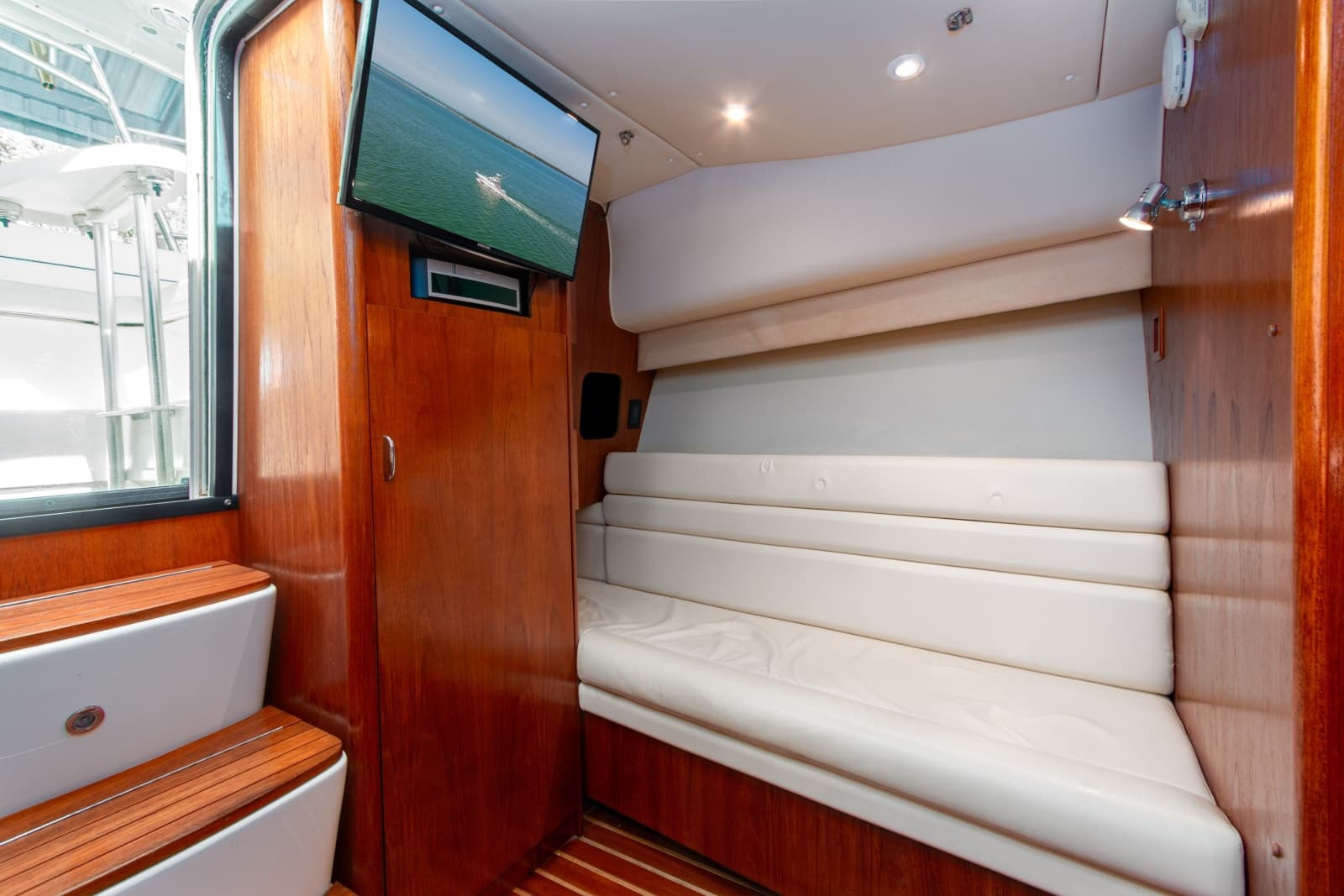 2007 Tiara Yachts 3800 Open