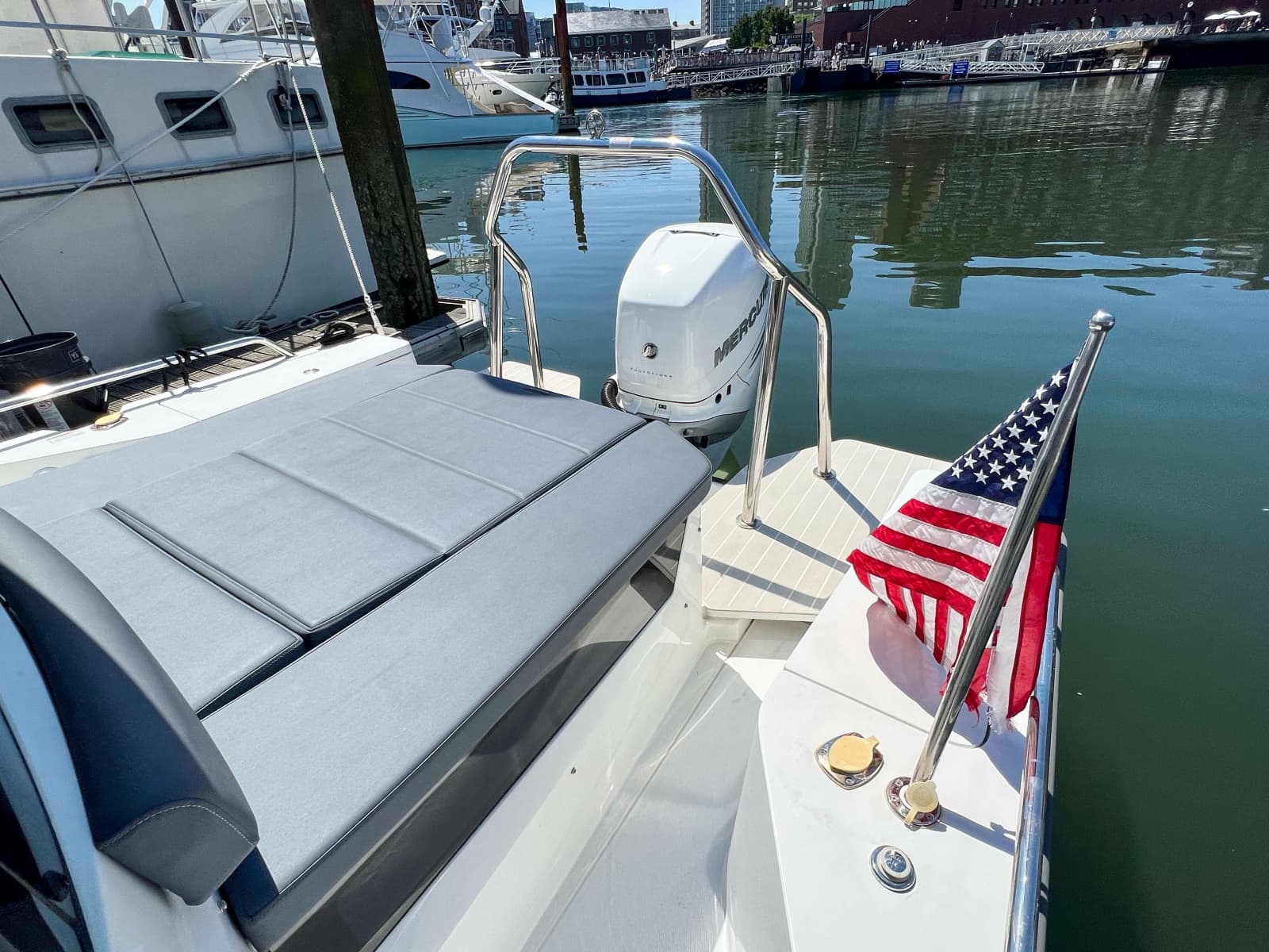 2020 Axopar 28 Cabin