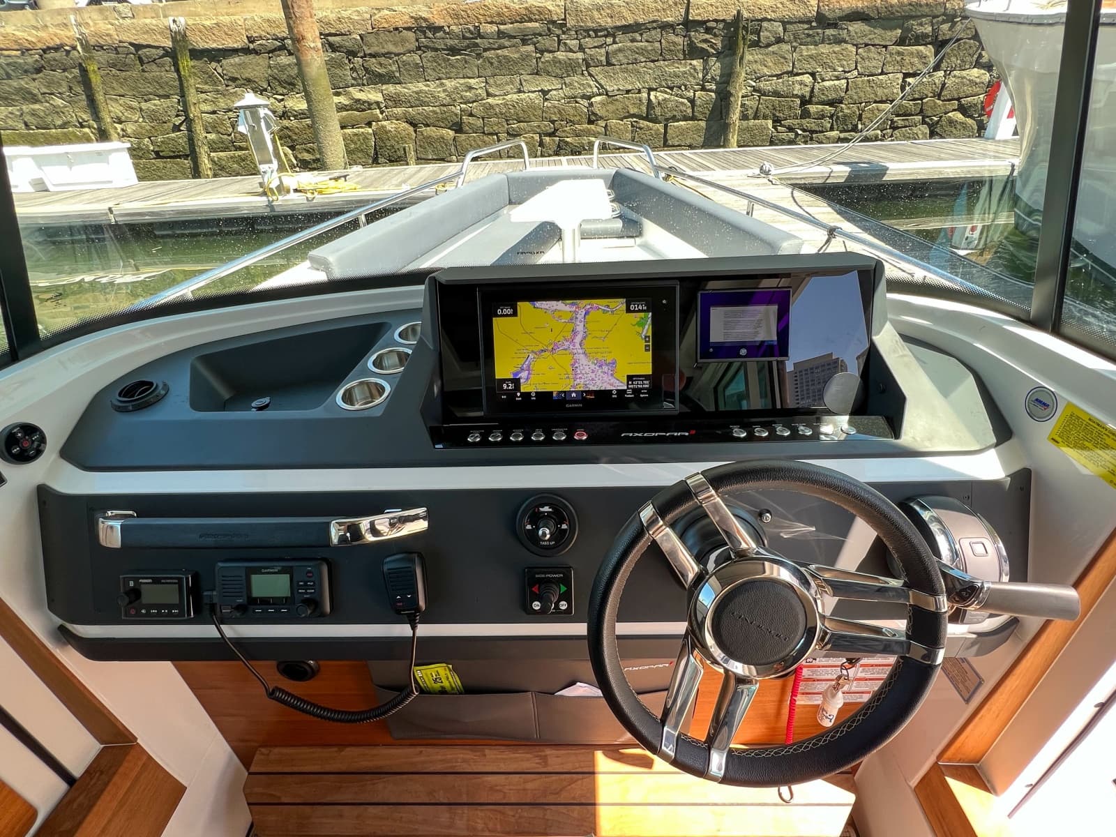 2020 Axopar 28 Cabin