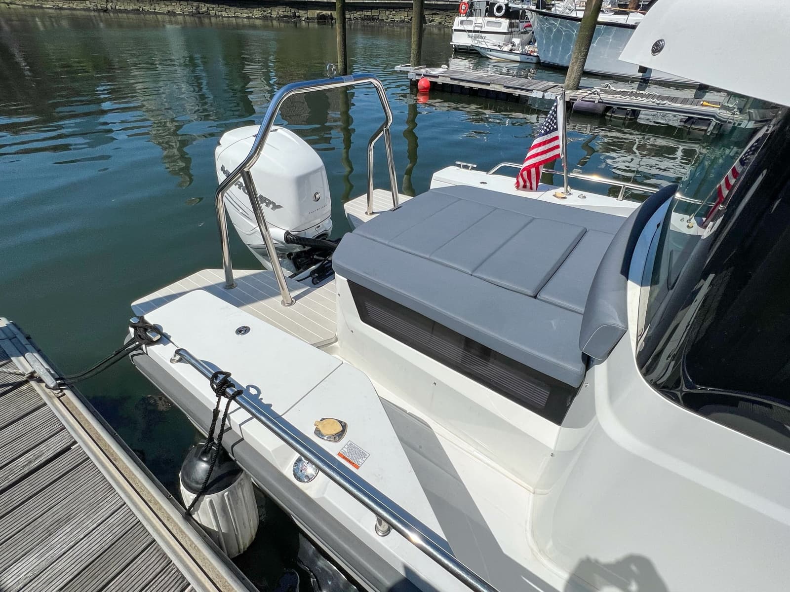 2020 Axopar 28 Cabin