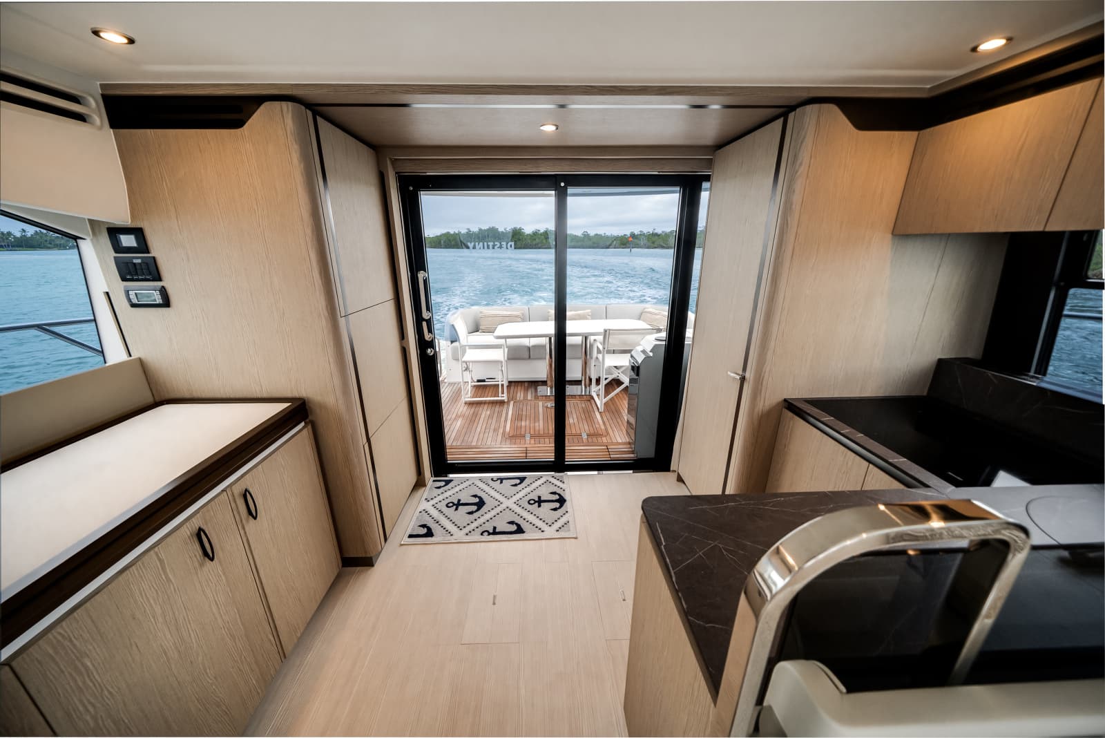 2023 Azimut 53 FLY