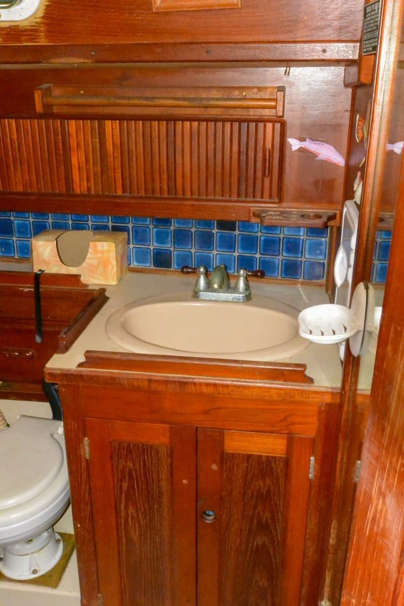 Head sink 
