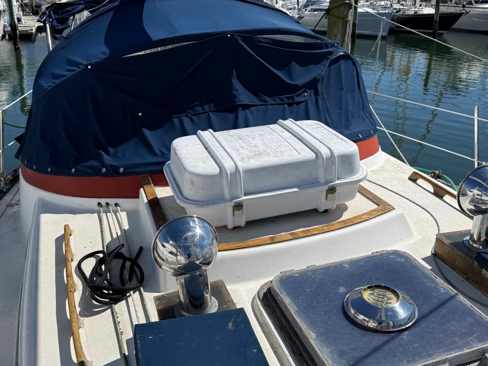 Life Raft with Case 