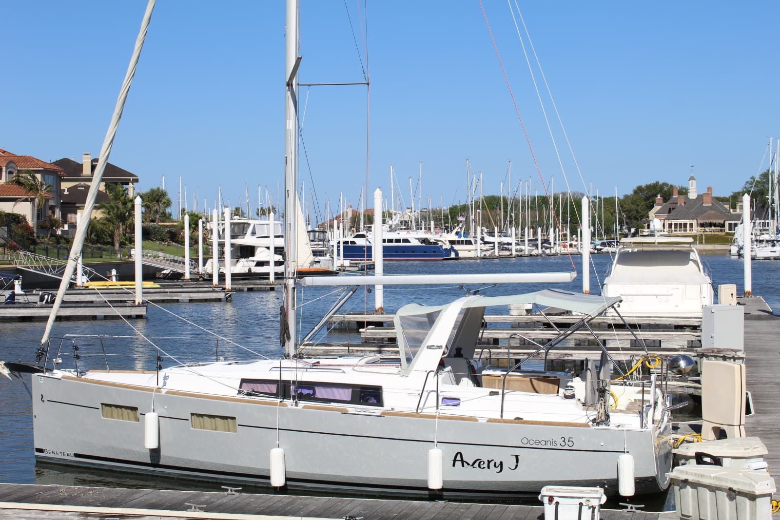 2016 Beneteau 35 Oceanis