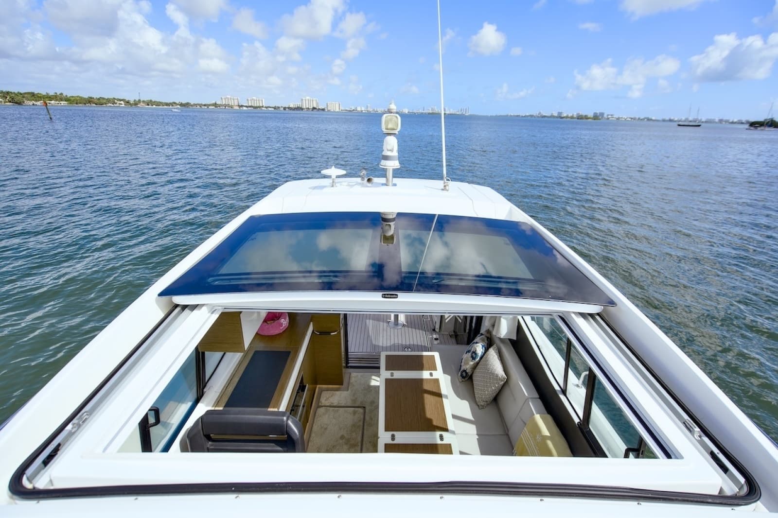 2020 Jeanneau NC37
