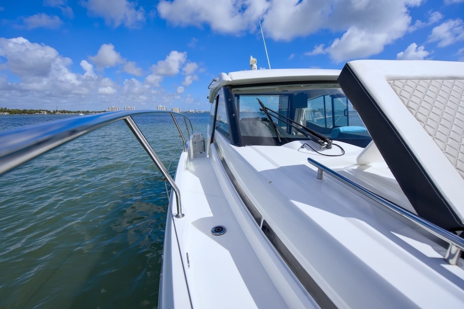 2020 Jeanneau NC37