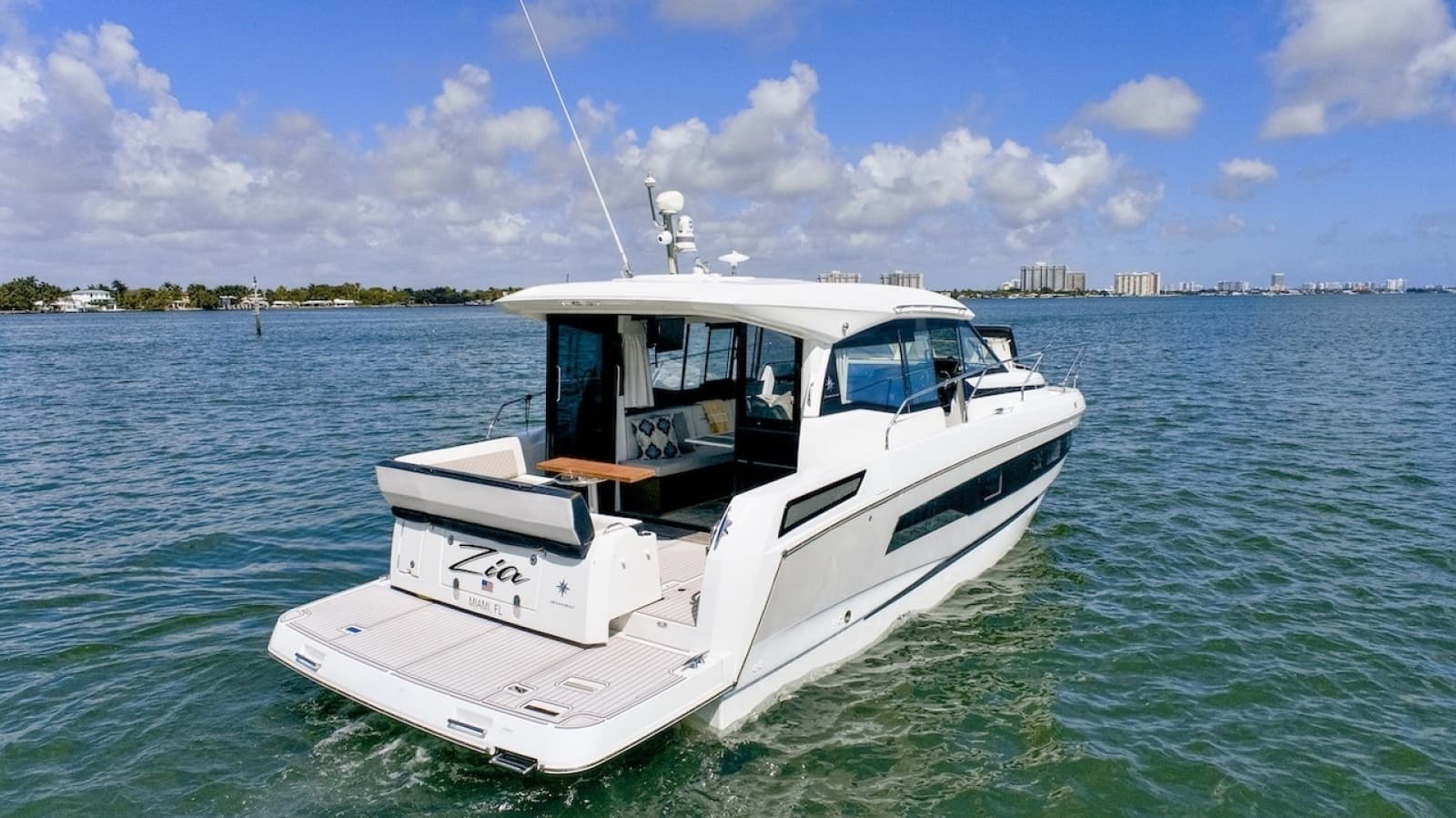2020 Jeanneau NC37