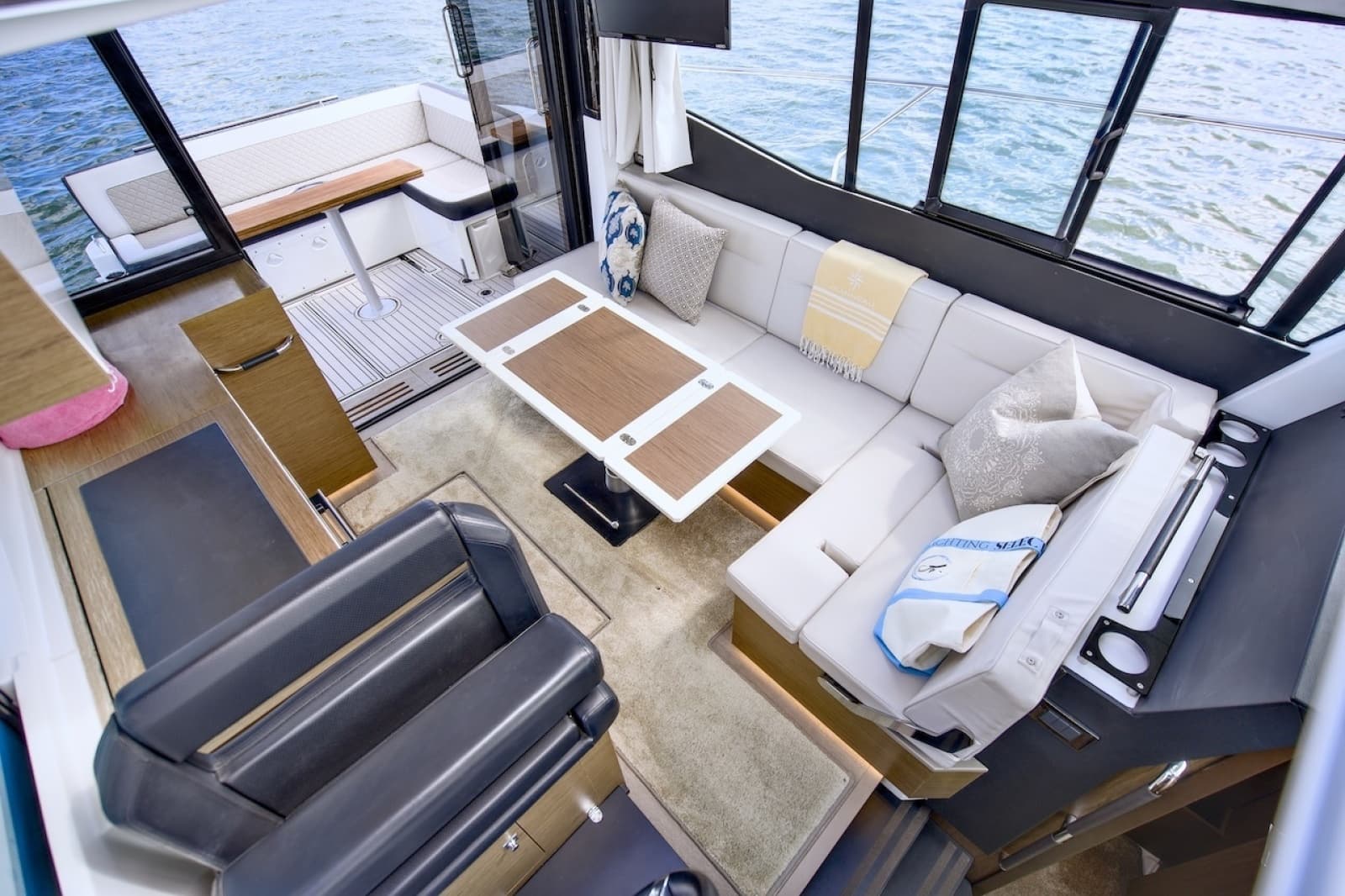 2020 Jeanneau NC37