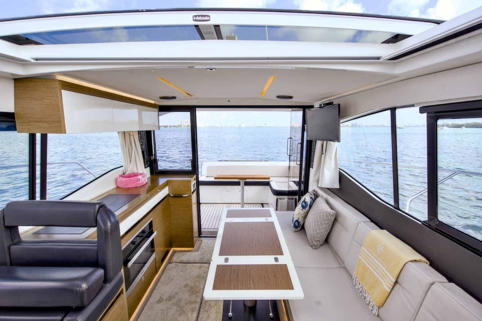 2020 Jeanneau NC37