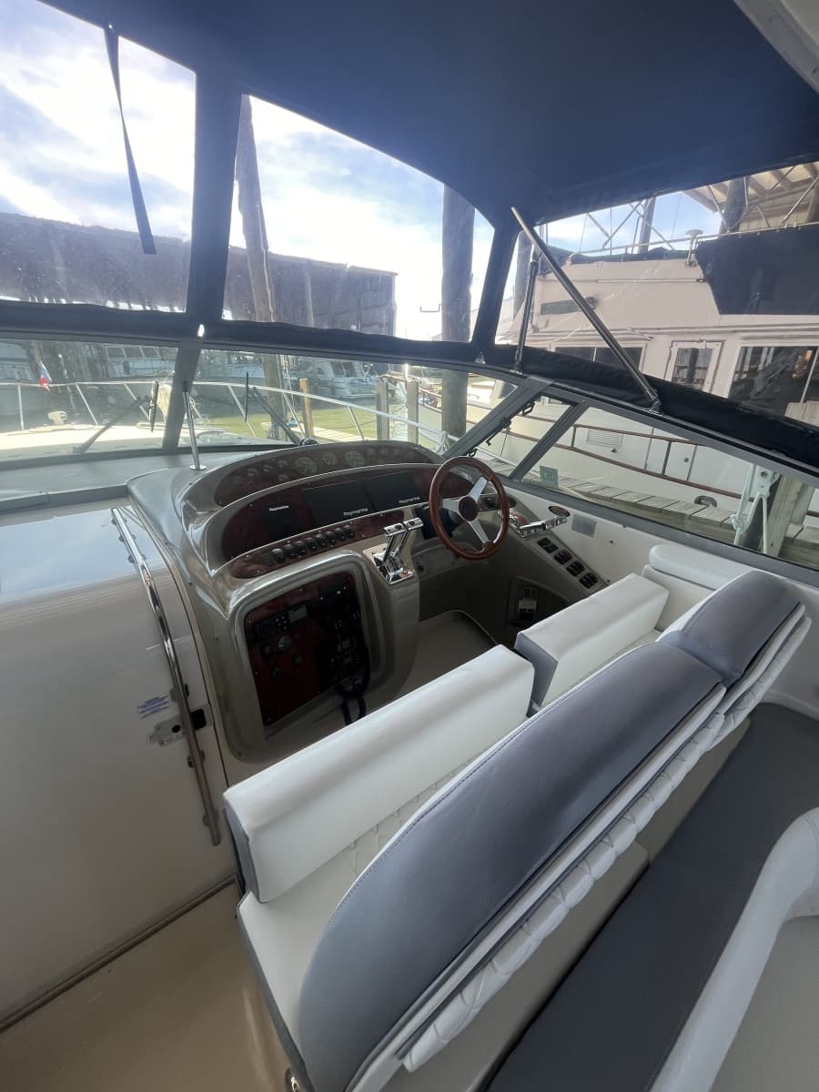 1999 Maxum 4100 SCR