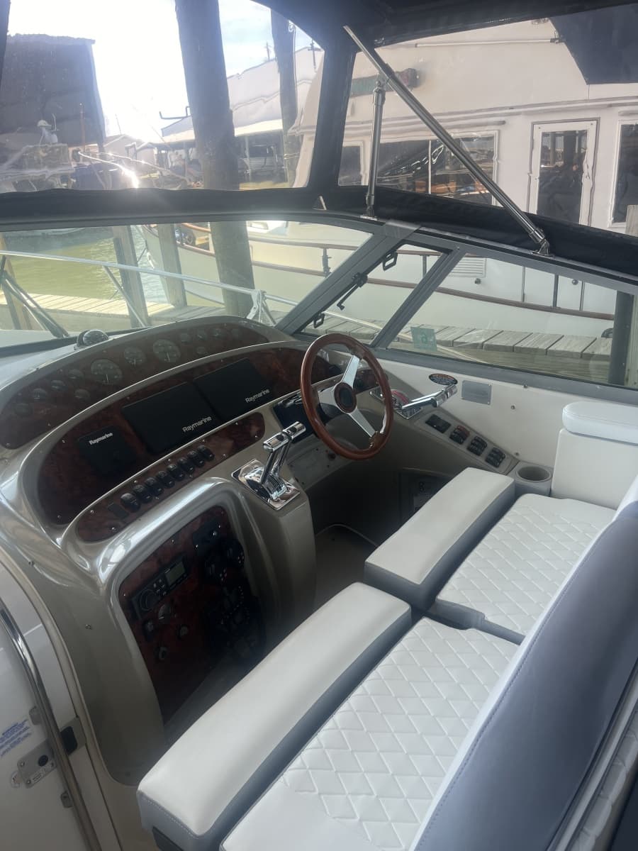 1999 Maxum 4100 SCR