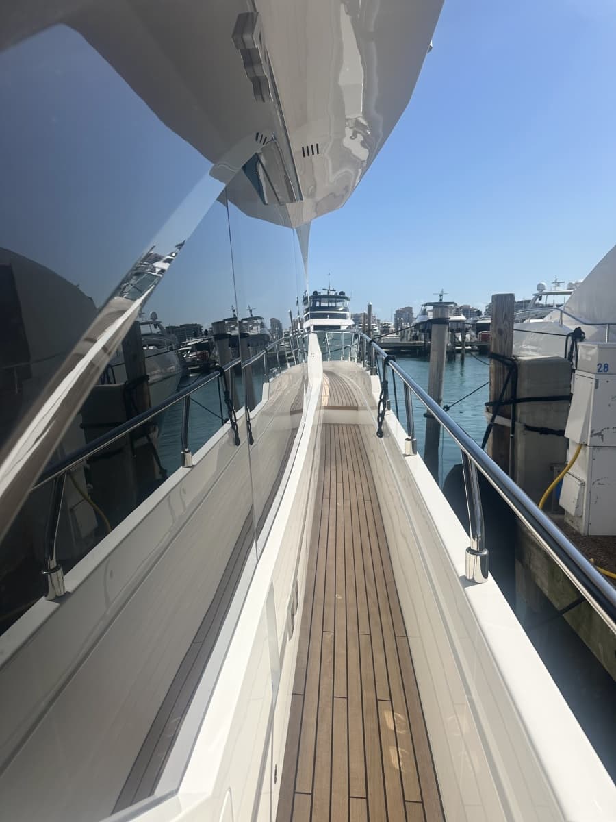 2026 Astondoa 66 Flybridge
