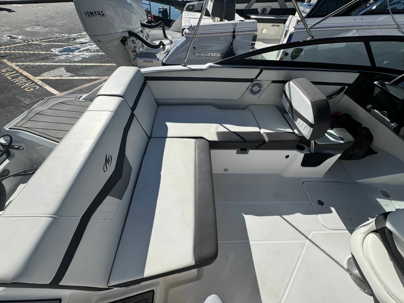 2020 Monterey M-205
