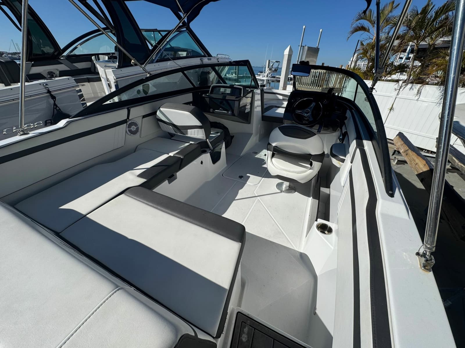 2020 Monterey M-205