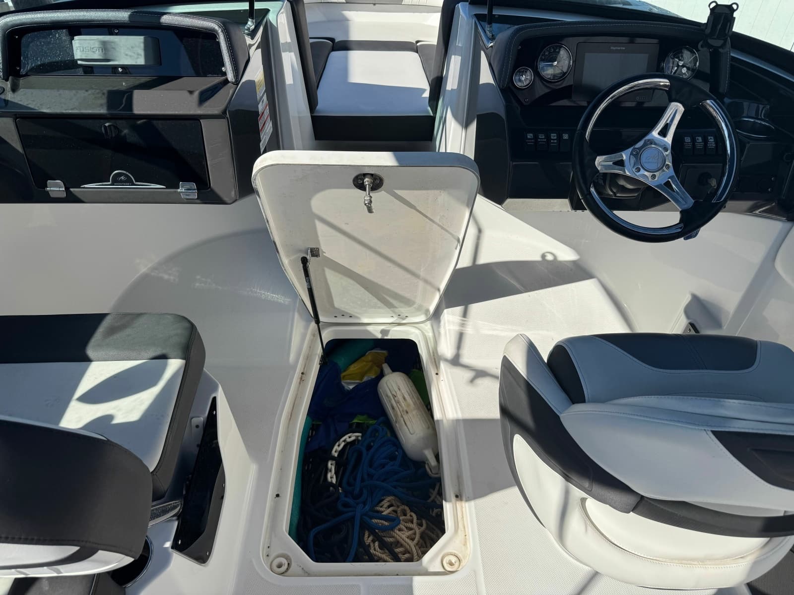2020 Monterey M-205
