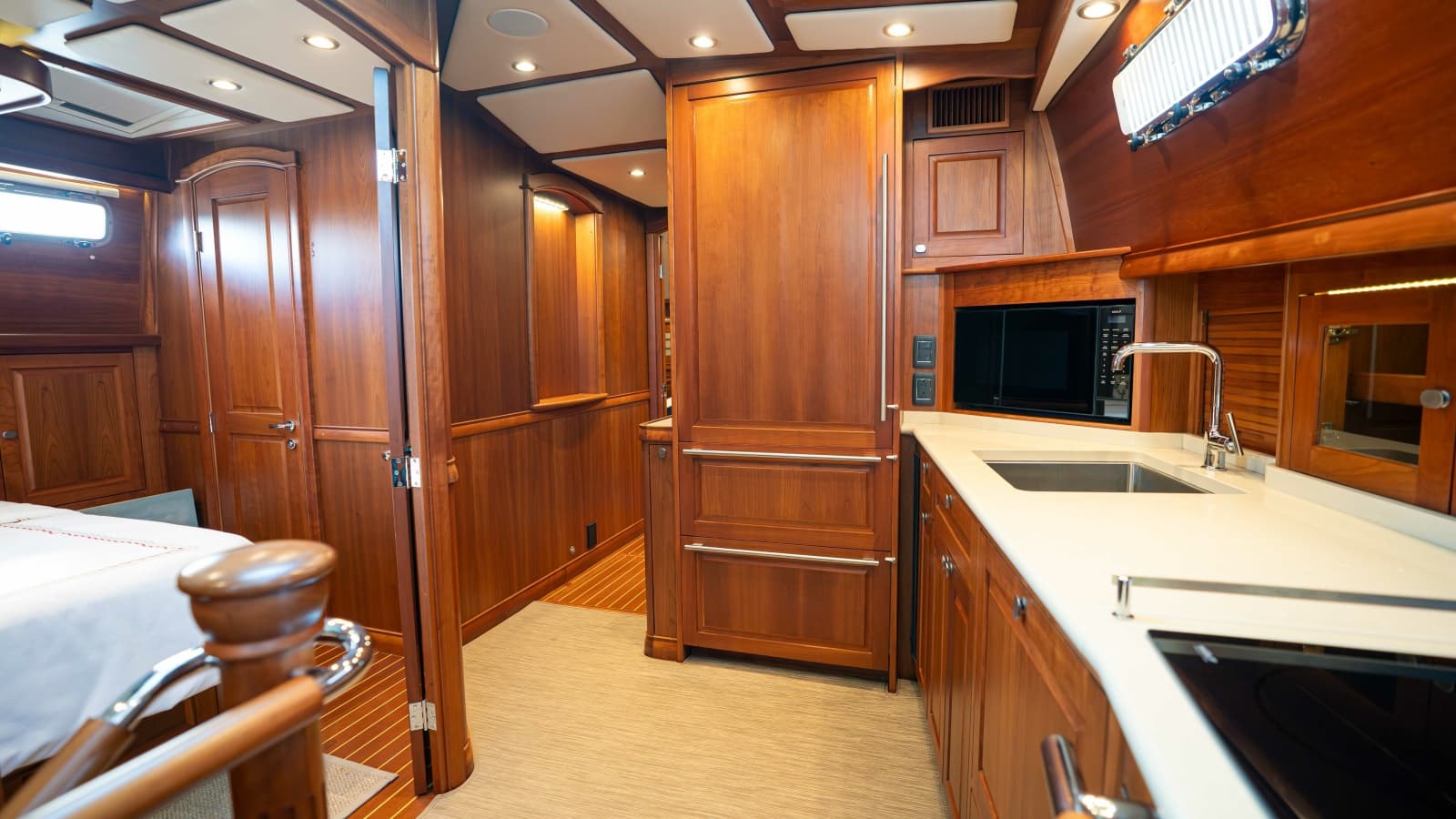 2018 Sabre 66 Dirigo