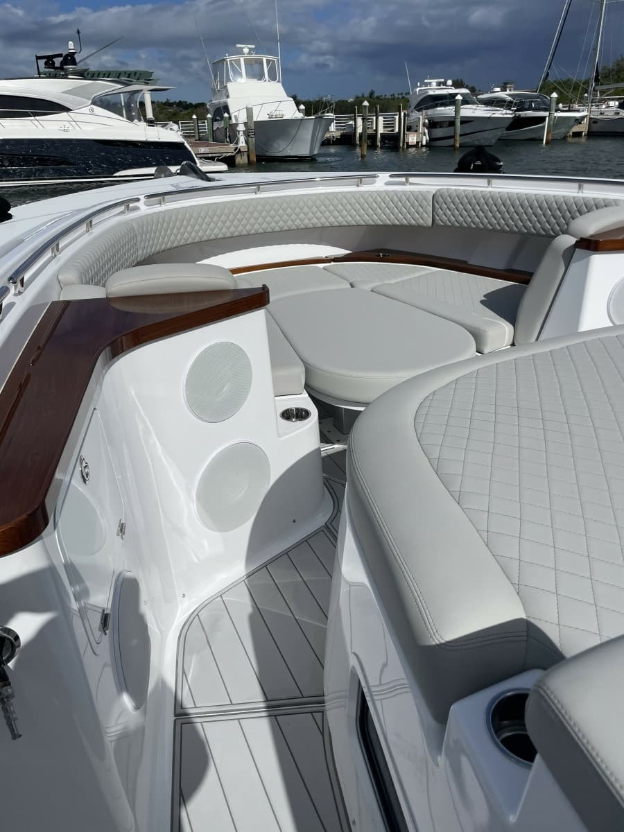 2025 HCB 56 Suenos