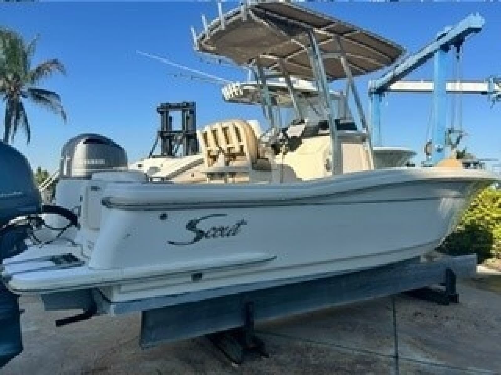 2019 Scout 215 XSF