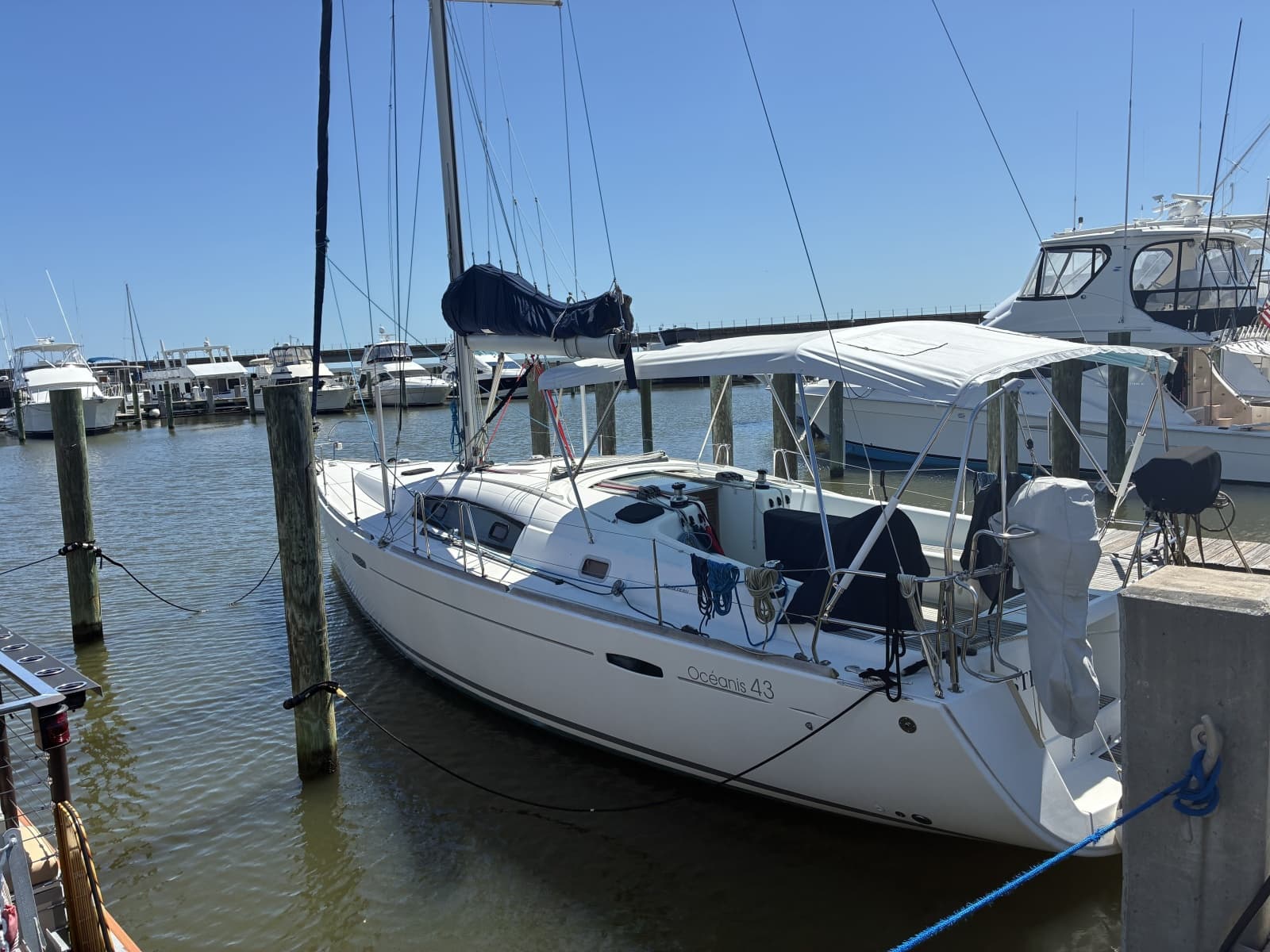 2008 Beneteau Oceanis 43