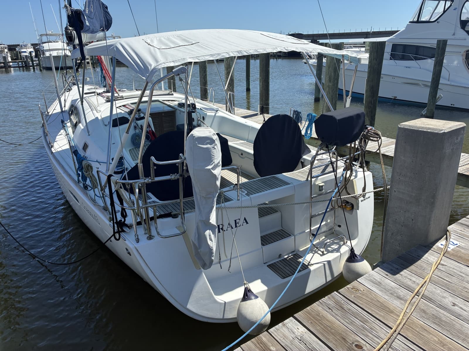 2008 Beneteau Oceanis 43 - Transom