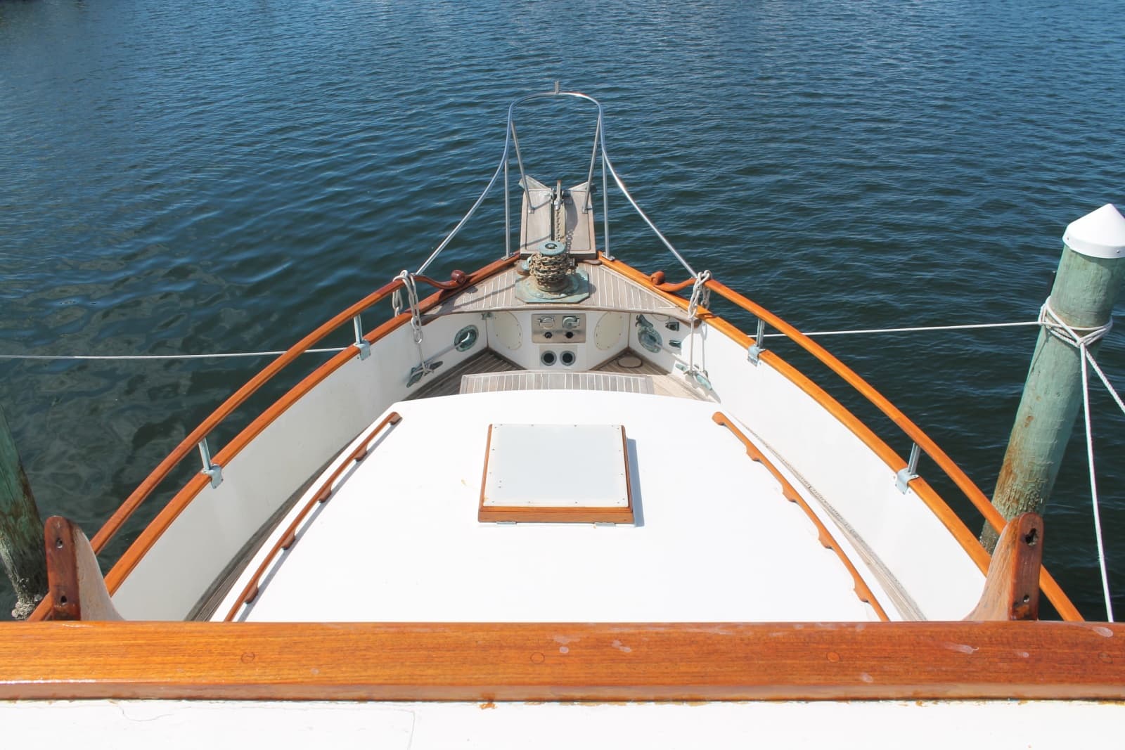 1987 Grand Banks 