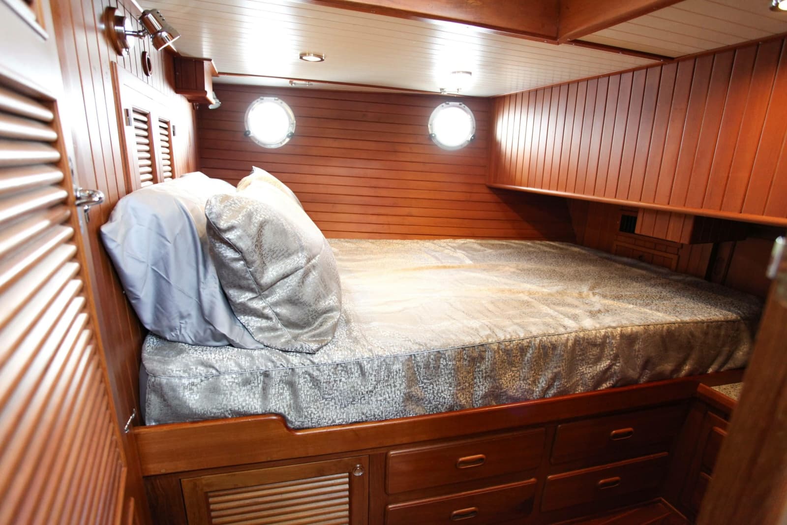 1997 Hampton 43