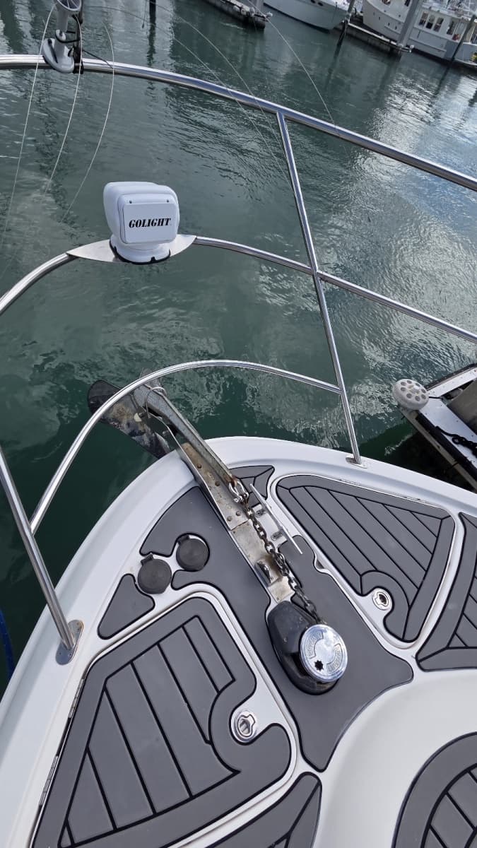 Bow/Windlass