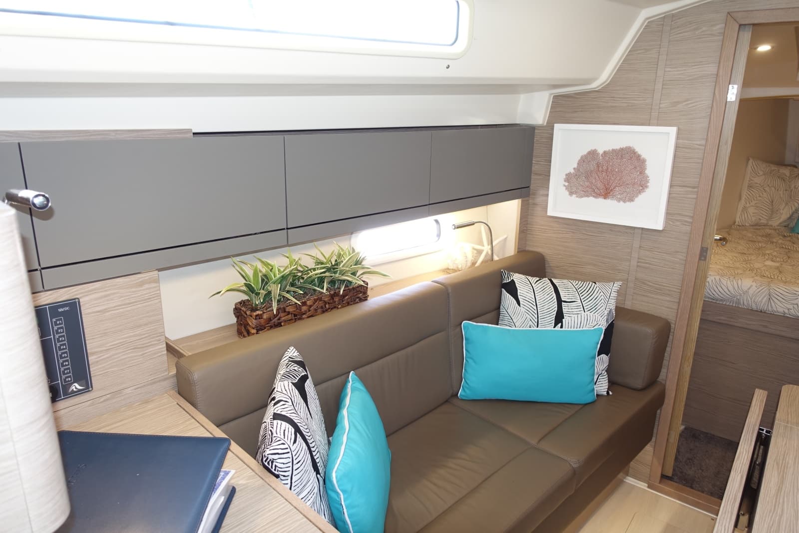 2021 Hanse 348