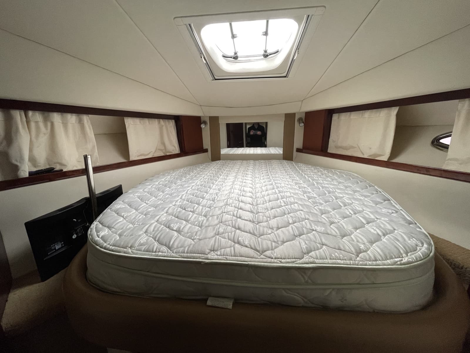 2010 Sea Ray 390 Sundancer