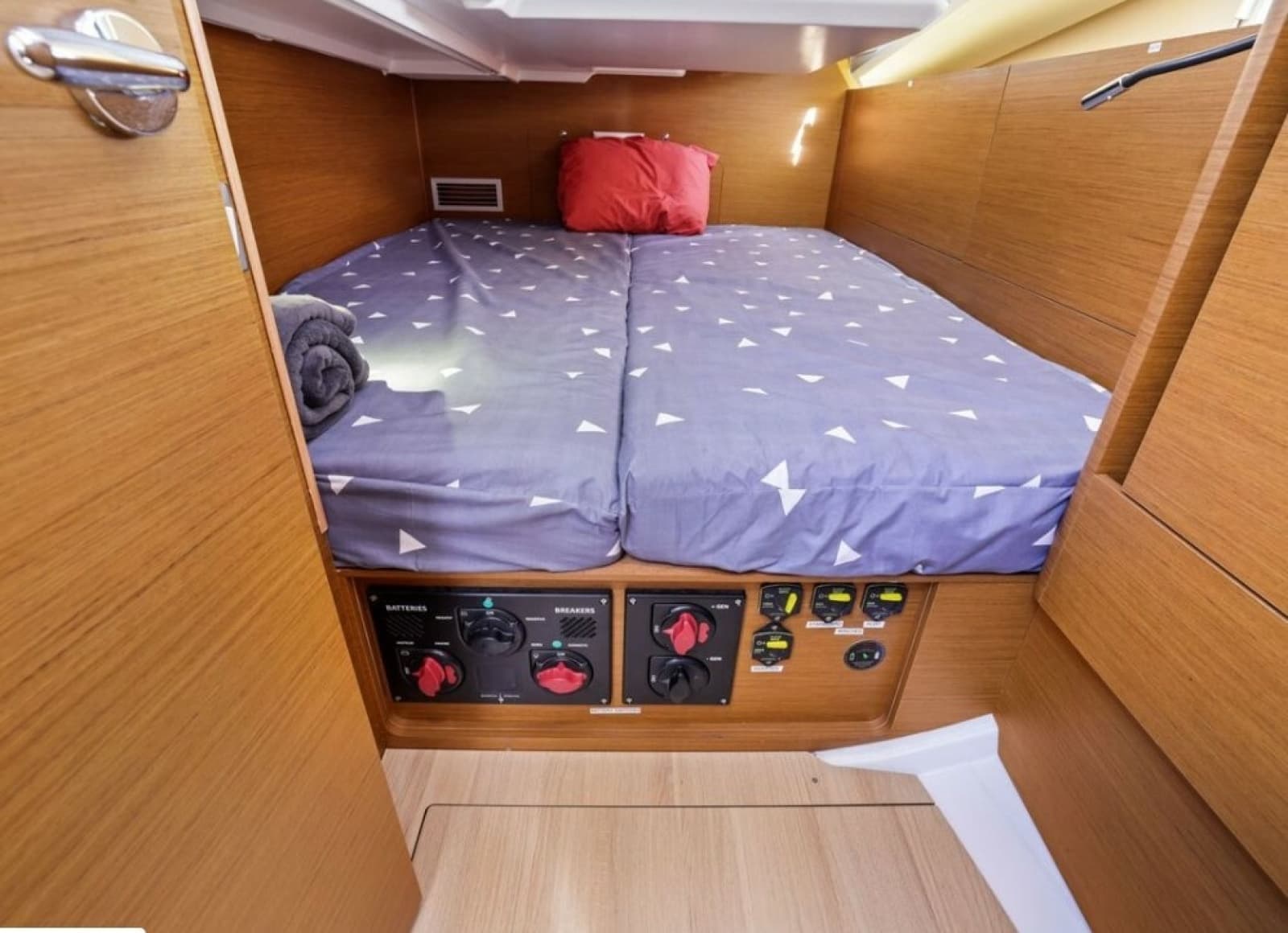 2018 Jeanneau Sun Odyssey 440