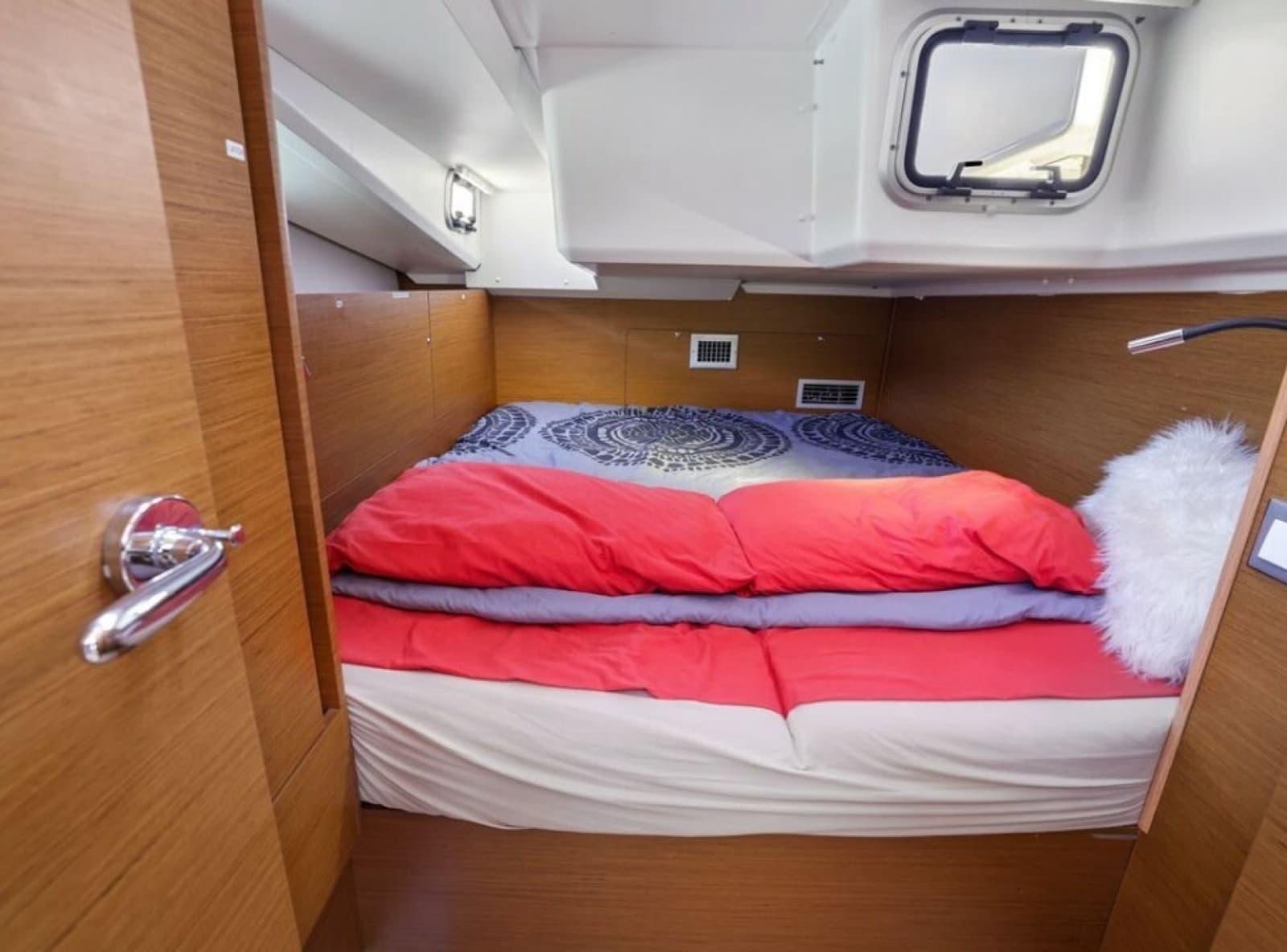 2018 Jeanneau Sun Odyssey 440