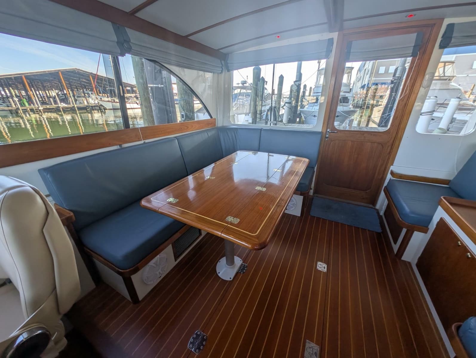 1998 Little Harbor Whisperjet 55