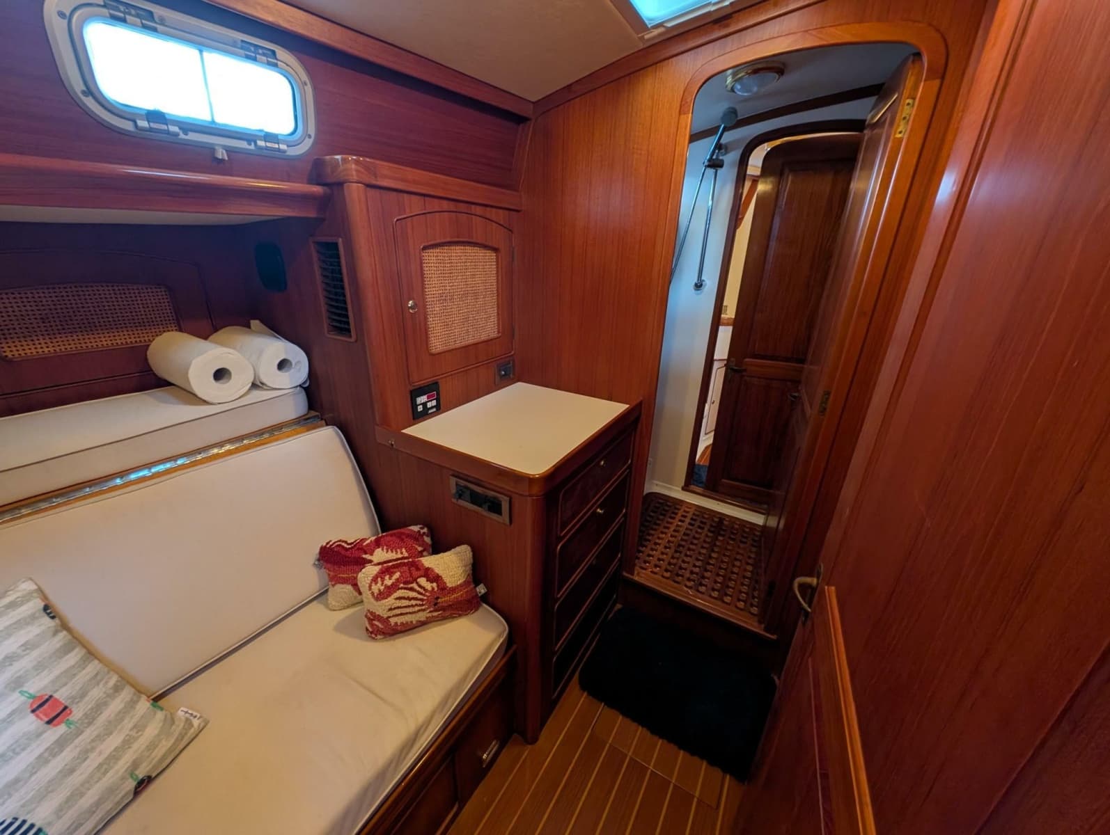 1998 Little Harbor Whisperjet 55